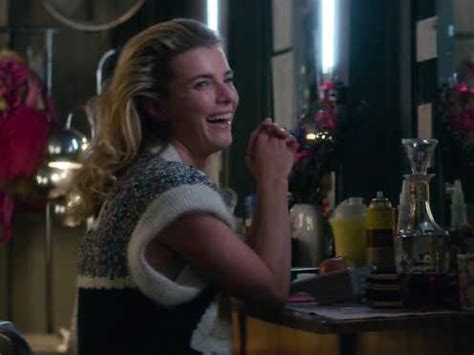 Alison Brie Nude Glow S E Video Best Sexy Scene HeroEro Tube