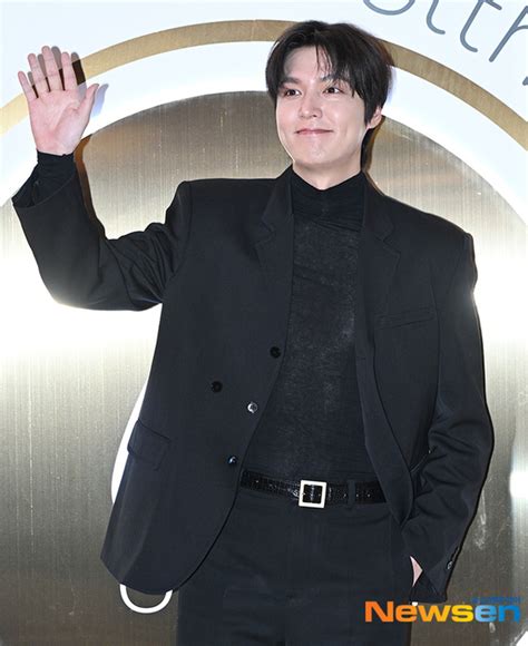 【photo】イ・ミンホ、メディカルエステブランドのイベントに参加爽やかなビジュアル Kstyle