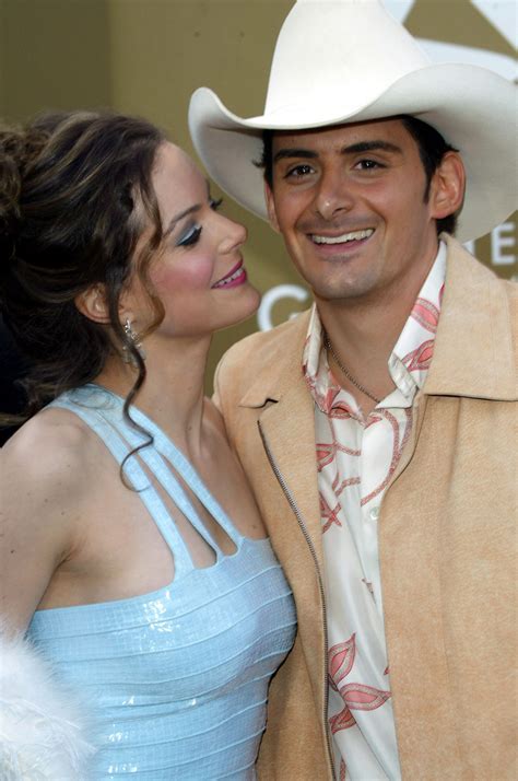 Kimberly Williams and Brad Paisley, 2004 | A Look Back at Love at the Grammys | POPSUGAR Celebrity