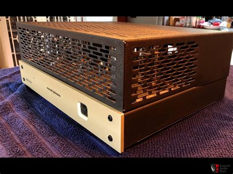 Conrad Johnson Classic 60SE (Special Edition) Tube Amplifier Photo