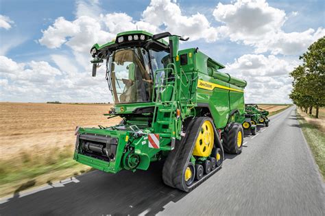 John Deere Introduces New S Combines Hunt Forest Group