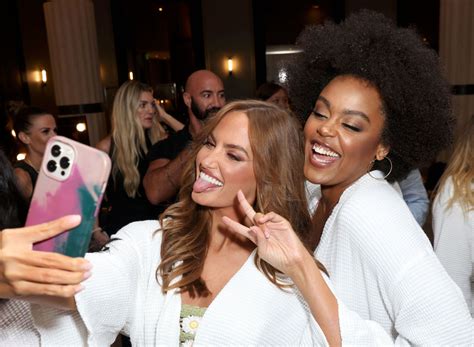 Haley Kalil Beautiful Body Hot Celebs Home