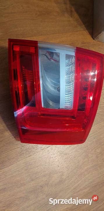 Skoda Octavia III Kombi 5E9945096B Lampa Tylna Prawa Wejherowo