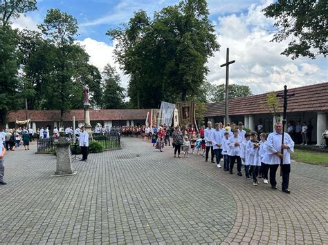 Odpust Przemienienia Pa Skiego Parafia Parady