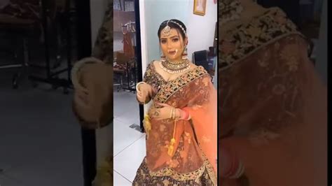 Instagram Reels Beautiful And Stylish Bride Sing Kaisa Hai Kon Hai Wo Jane Kahan Hai 😍 Short