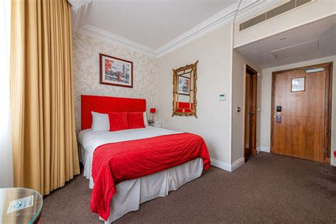 Ashburn Hotel in London: Find Hotel Reviews, Rooms, and Prices on ...