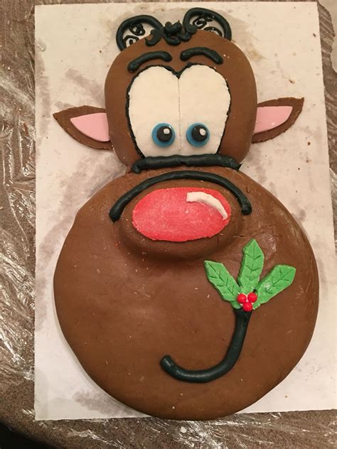 Rudolph The Red Nosed Reindeer Cake Reindeer Cakes Rudolph The Red