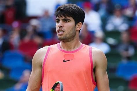 Chi Tomas Machac Il Tennista Che Ha Eliminato Alcaraz E Sfider