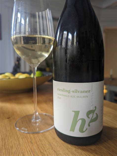 Harry Zech Weinbau Riesling Silvaner Liechtenstein R Wine