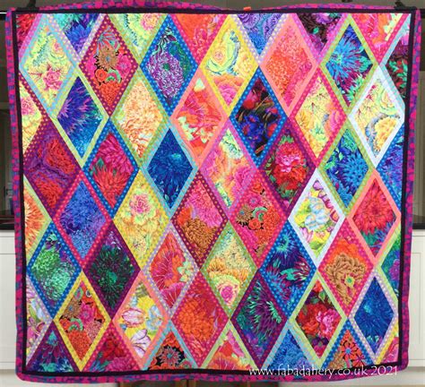 Fabadashery Longarm Quilting Di S Kaffe Fassett Bordered Diamond Quilt