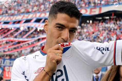 Luis Suárez ya está en casa Club Nacional de Football