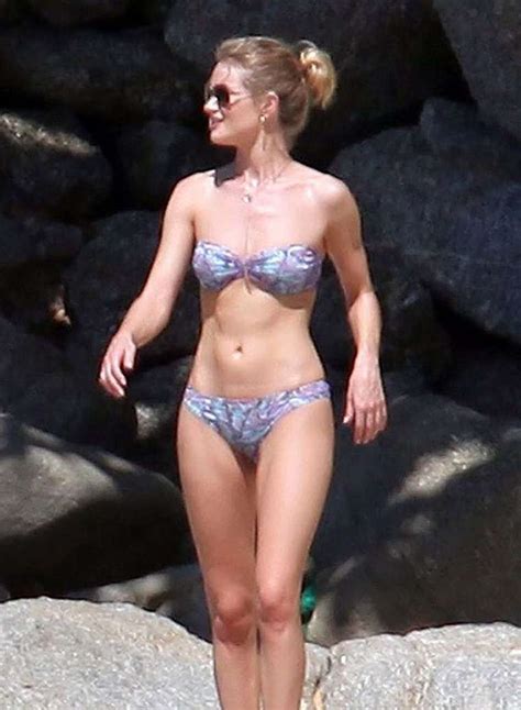 Rosie Huntington Whiteley Bikini Candids In Thailand Indian Girls