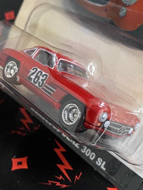 Hot Wheels Jay Lenos Garage Hotwheels Mercedes Benz 300 SL McLaren F1 Chevrolet Corvair