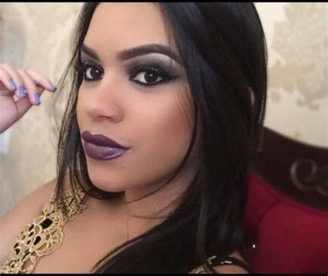 TRANS CAMILY HOT ET SEXY J ai un cadeau pour vous Trans en Mérignac