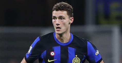 Inter dalla novità su Pavard a Dumfries e de Vrij il punto sugli