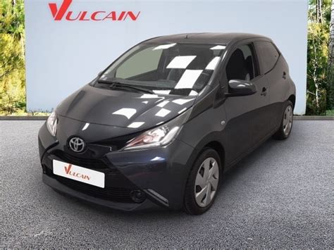 Vendu Toyota Aygo 1 0 VVT i 69ch x Voitures d occasion à vendre