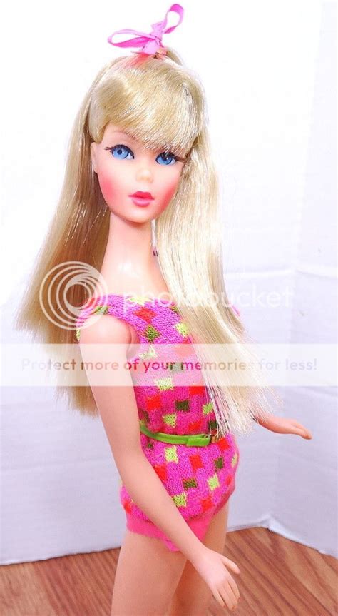 Stunning Vintage Blonde Twist N Turn TnT Barbie Doll LONG HAIR Mint 3DAY