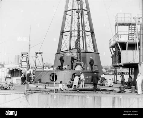 Uss Monitor Turret Black And White Stock Photos Images Alamy