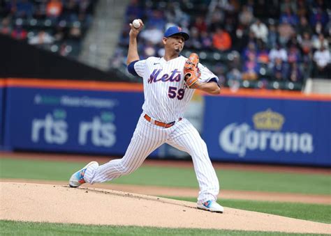 Mets Insider Comments On Carlos Carrasco's Best Role