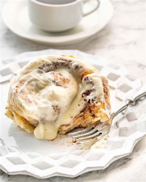Cinnabon Cinnamon Rolls