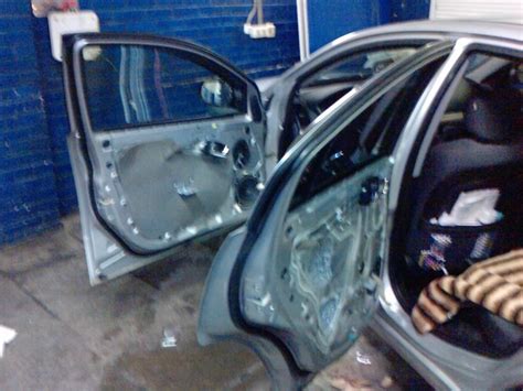 Ну раз пошла такая пьянка надо делать шумку всего автомобиля ...