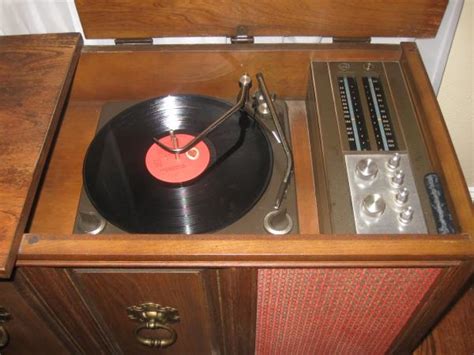 Motorola Console Record Player Instappraisal