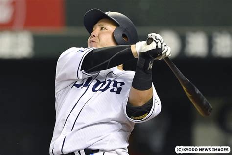 西武・山川、お目覚めの2発！第1号皮切りに2打席連発「打った瞬間」 Baseball King