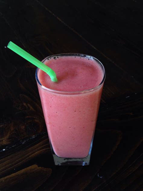 Strawberry Banana Pineapple Smoothie 5 Frozen Strawberries 1 Banana 6 8 Frozen Pineapple