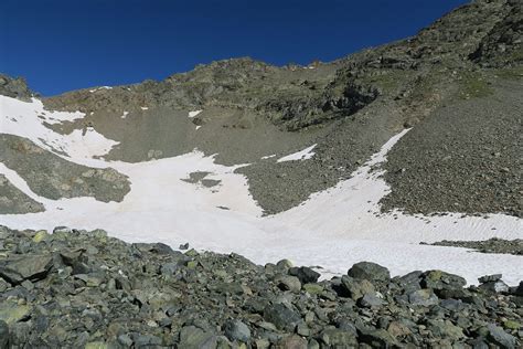 Es Liegt Noch Viel Schnee Im Tal Wir Stiegen Wieder Hikr Org