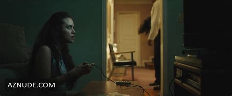 ESTRELLA SOLIS Nude AZNude