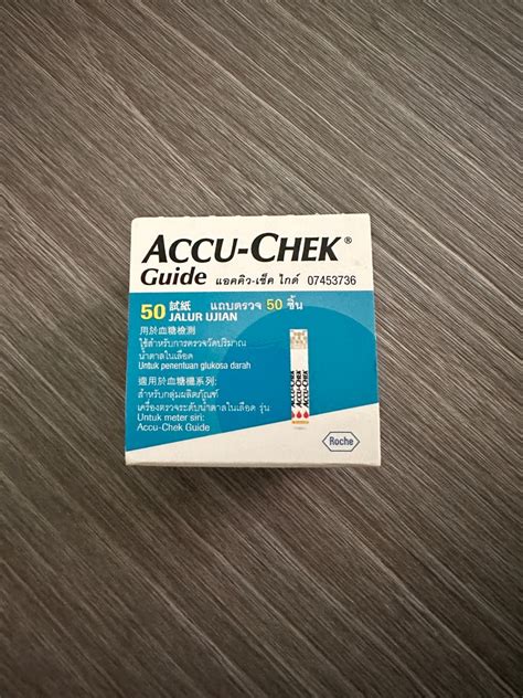 AccU Chek Guide羅氏智航血糖試紙一盒50 張 健康及營養食用品 健康監測儀和體重秤 Carousell