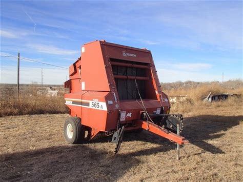 Hesston A Round Baler Bigiron Auctions