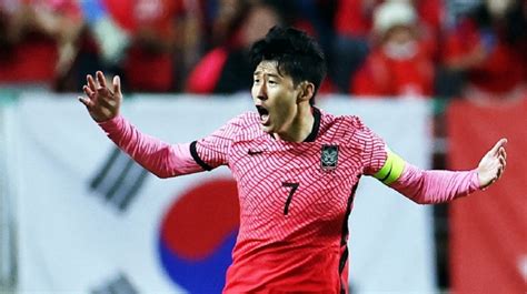 Susunan Pemain Timnas Uruguay Vs Korea Selatan Di Piala Dunia Son