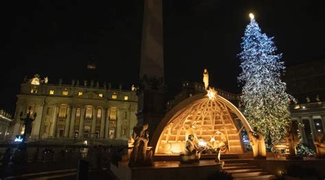 Vaticano enciende luces del nacimiento y el árbol de Navidad 2022 ACI