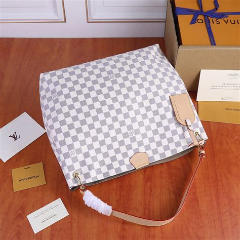 Lv Graceful Mm Onlinefakes