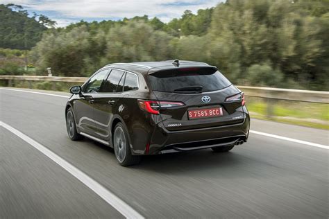 Autotest Toyota Corolla Touring Sports Autorai Nl