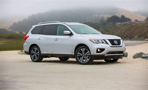 Nissan Pathfinder Reviews Nissan Pathfinder Price Photos And