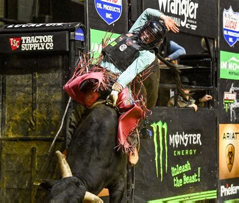 19 Year Old Bull Rider Achieves A Career First Round Win With A