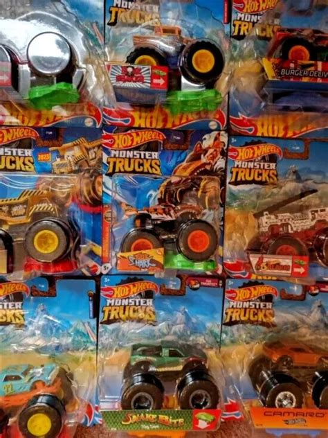 HOT WHEELS MONSTER Trucks Singles Demolition Doubles Big Rig New Boxed