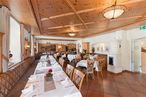 Restaurant Zillertal Gasthof Hotel Post In Strass Im Zillertal