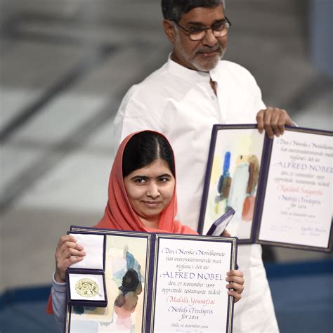 Malala Satyarthi Receive Nobel Peace Prize Wtsp