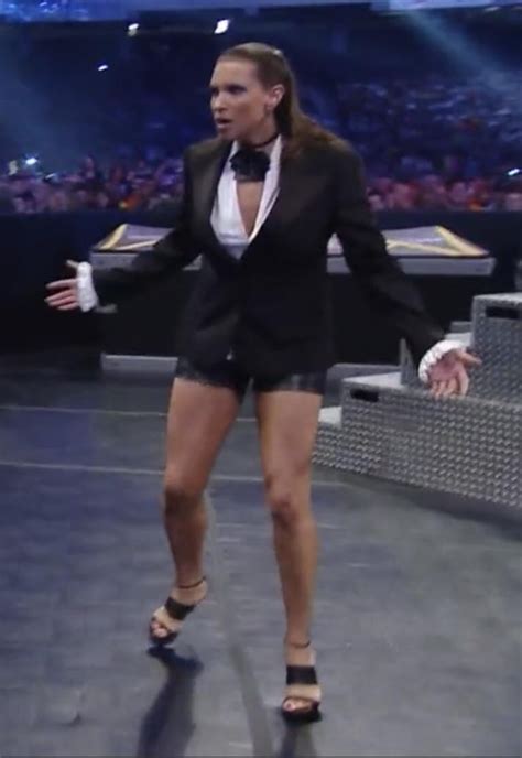 Stephanie McMahon at wrestlemania 30 : r/StephanieMcMahon