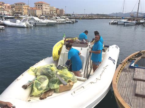 Caprera Pi Di Tonnellate Di Rifiuti Recuperati Da Un Arcipelago