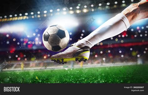 Football Scene Night Image & Photo (Free Trial) | Bigstock