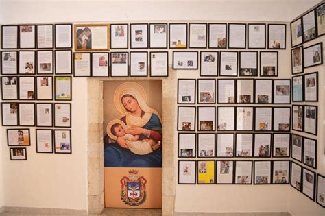 La Grotta Del Latte Di Betlemme Assisi OFM