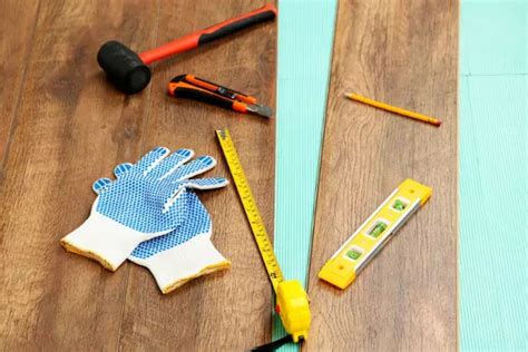 How To Cut Laminate Flooring Best Tools And Step Wise Guide