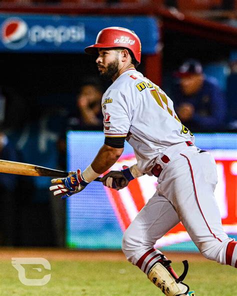 Cardenales De Lara Vs Navegantes Del Magallanes En Vivo Sigue El