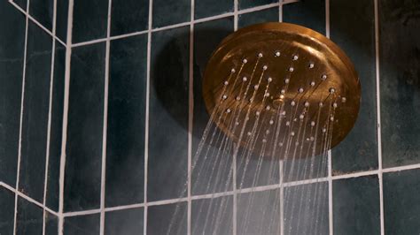 Are Hot Showers Bad For Your Skin And Hair The New York Times