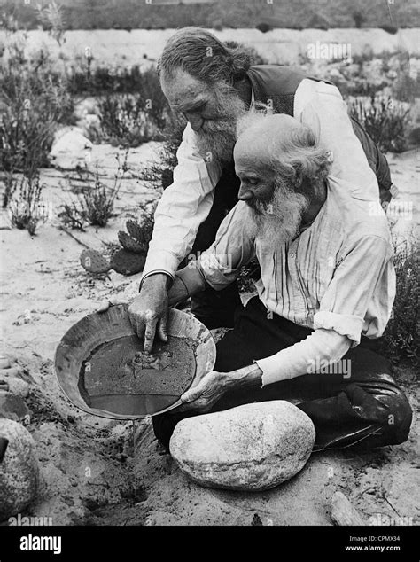 Gold Prospectors In The Usa 1926 Stock Photo Alamy