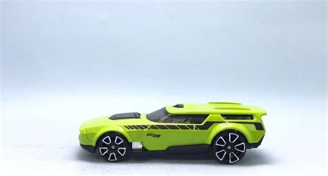 Hot Wheels Tekli Arabalar Drift N Break HTD15 Idefix